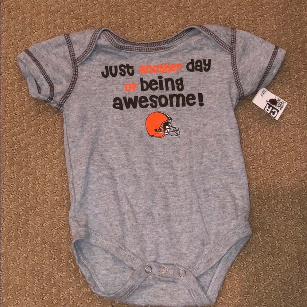 Cleveland Browns Onesie 3-6 Months New